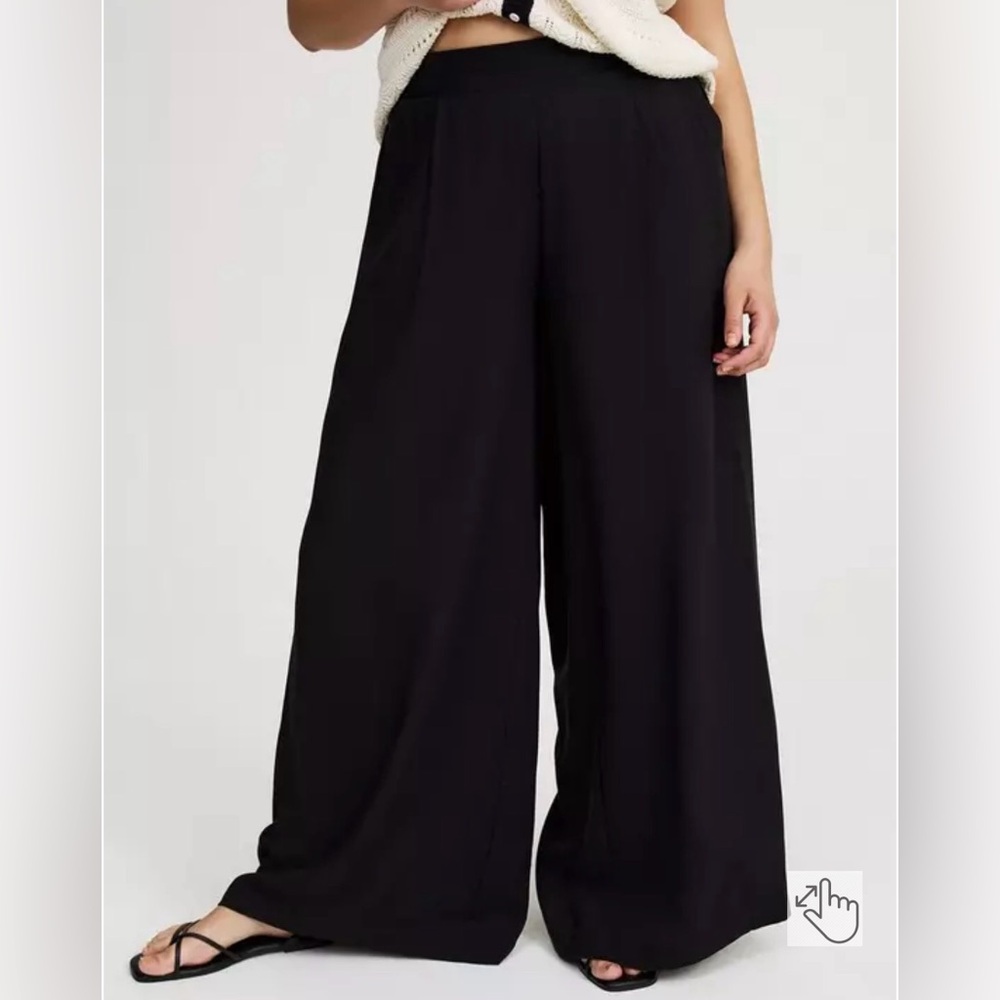 Torrid Pull-On Wide Leg Pant
